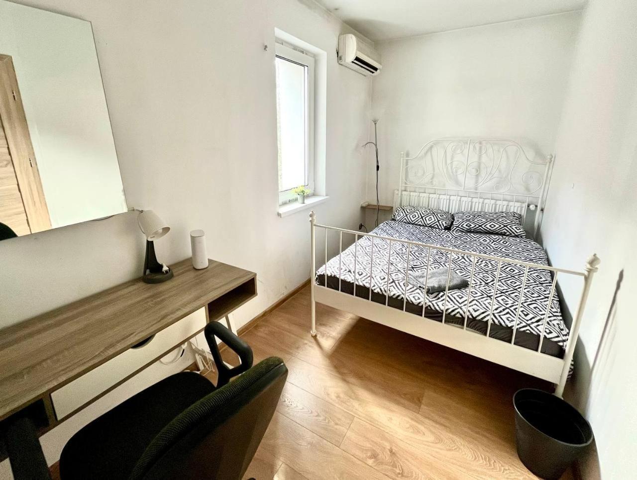 Comfy, And Small In Kwatera prywatna *