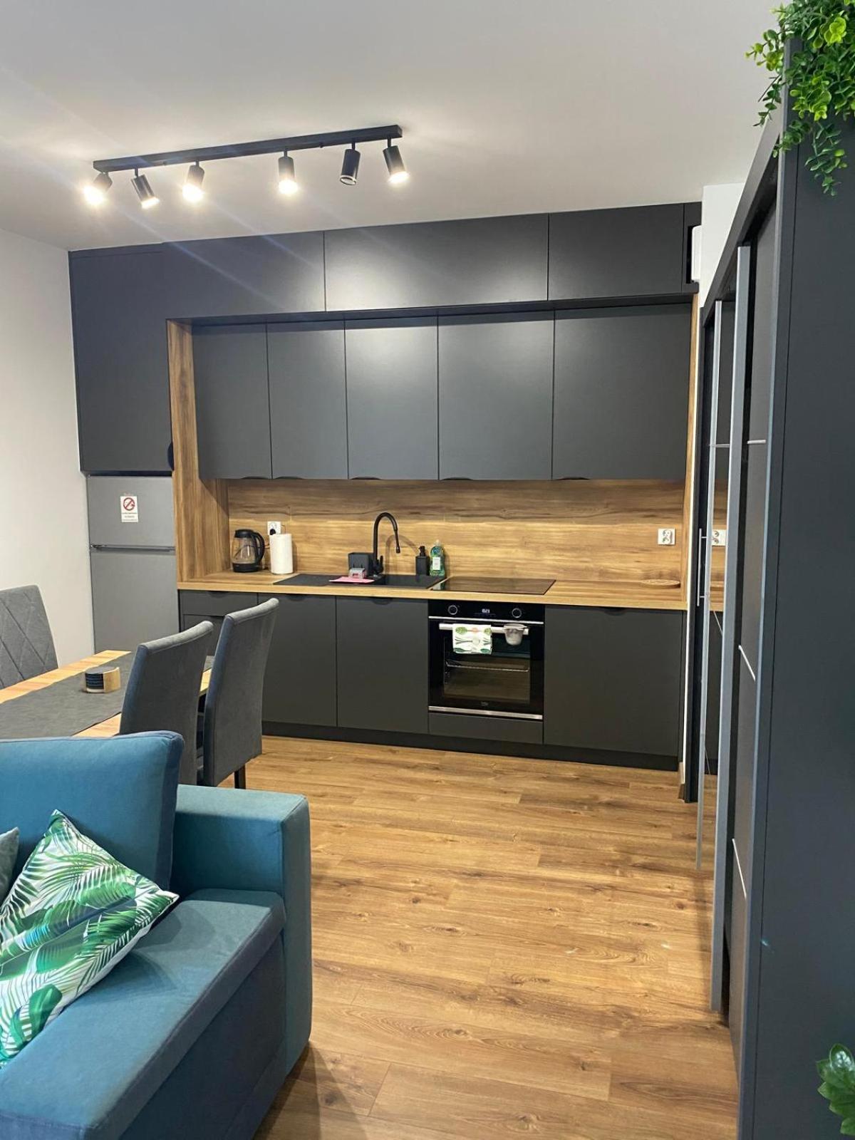Em Apartment