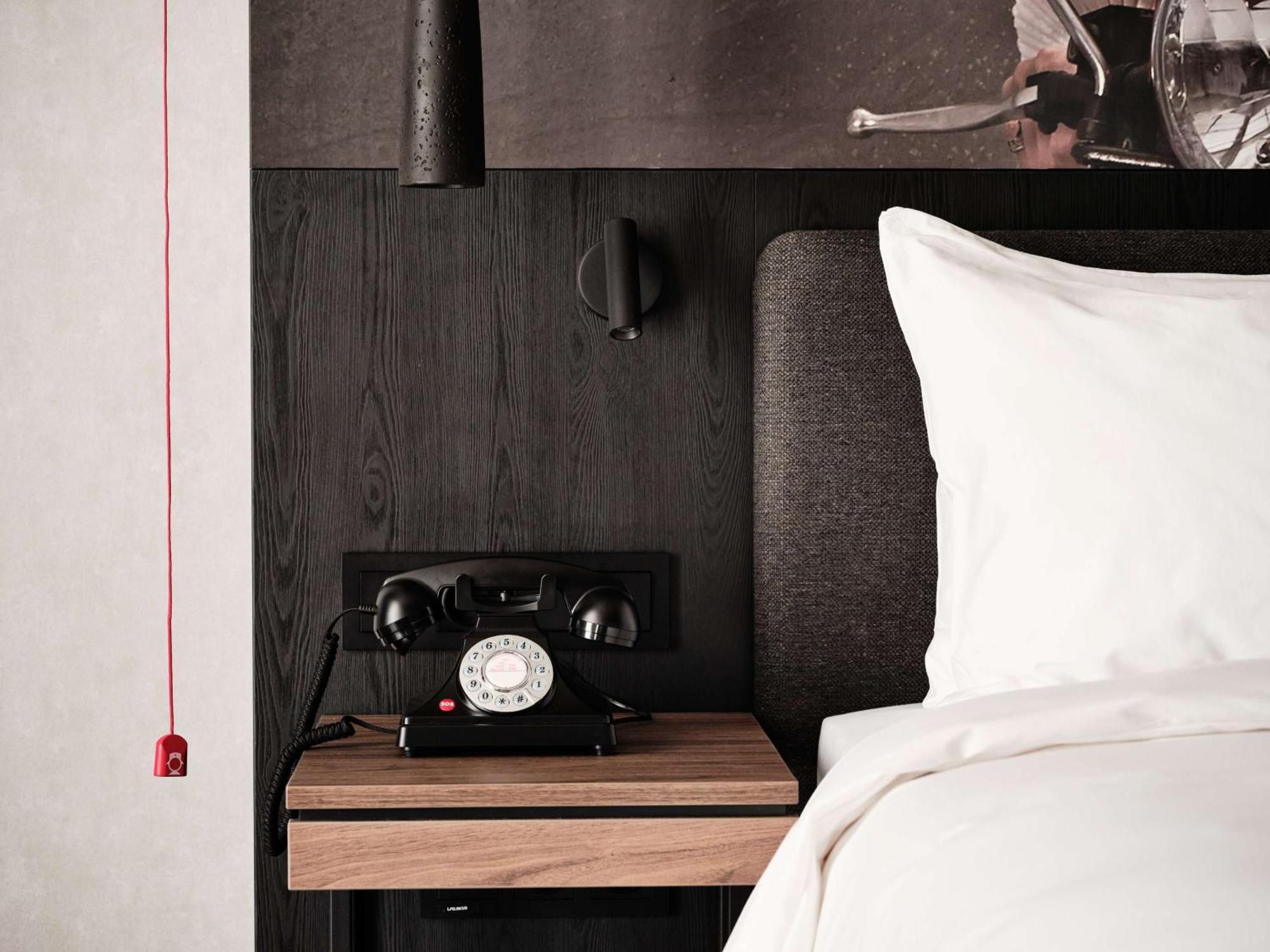 Radisson Red & Radisson Red Apartments, Hotel Krakau
