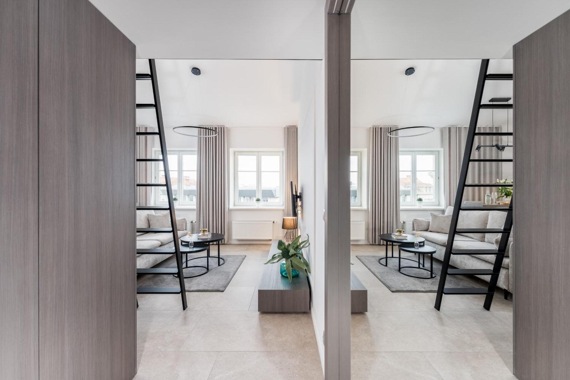 Wielopole Floor Apartment *