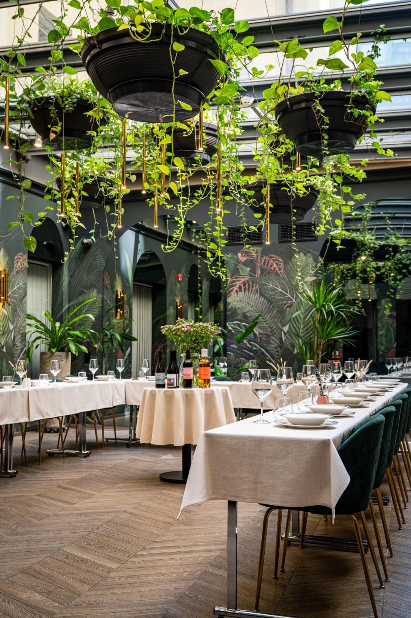 Hotel Atrium