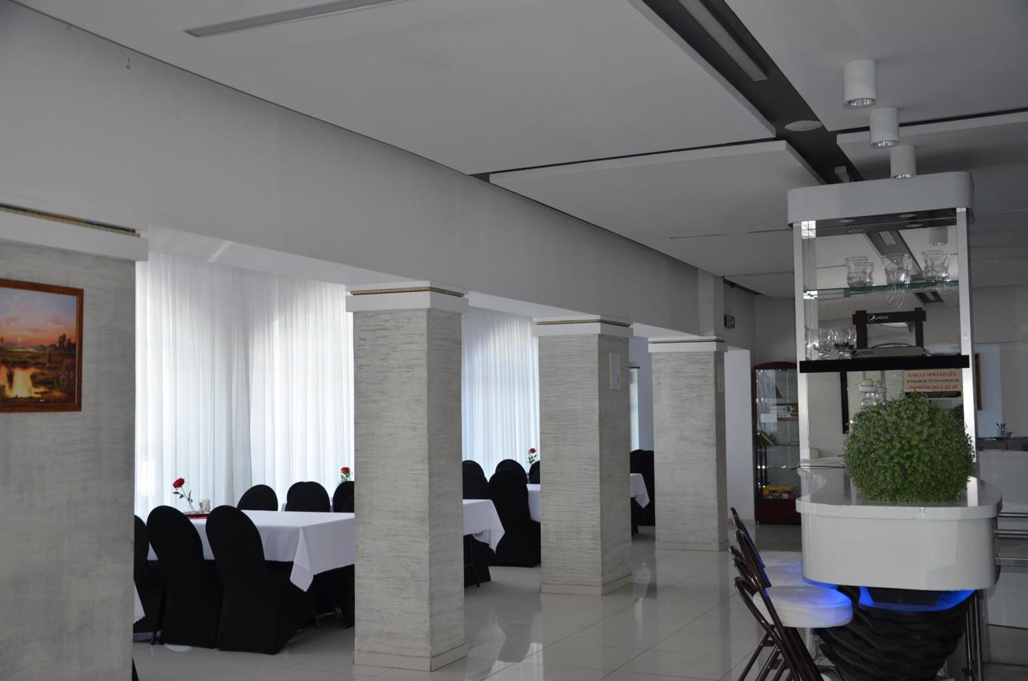 Junior 2 Hotel