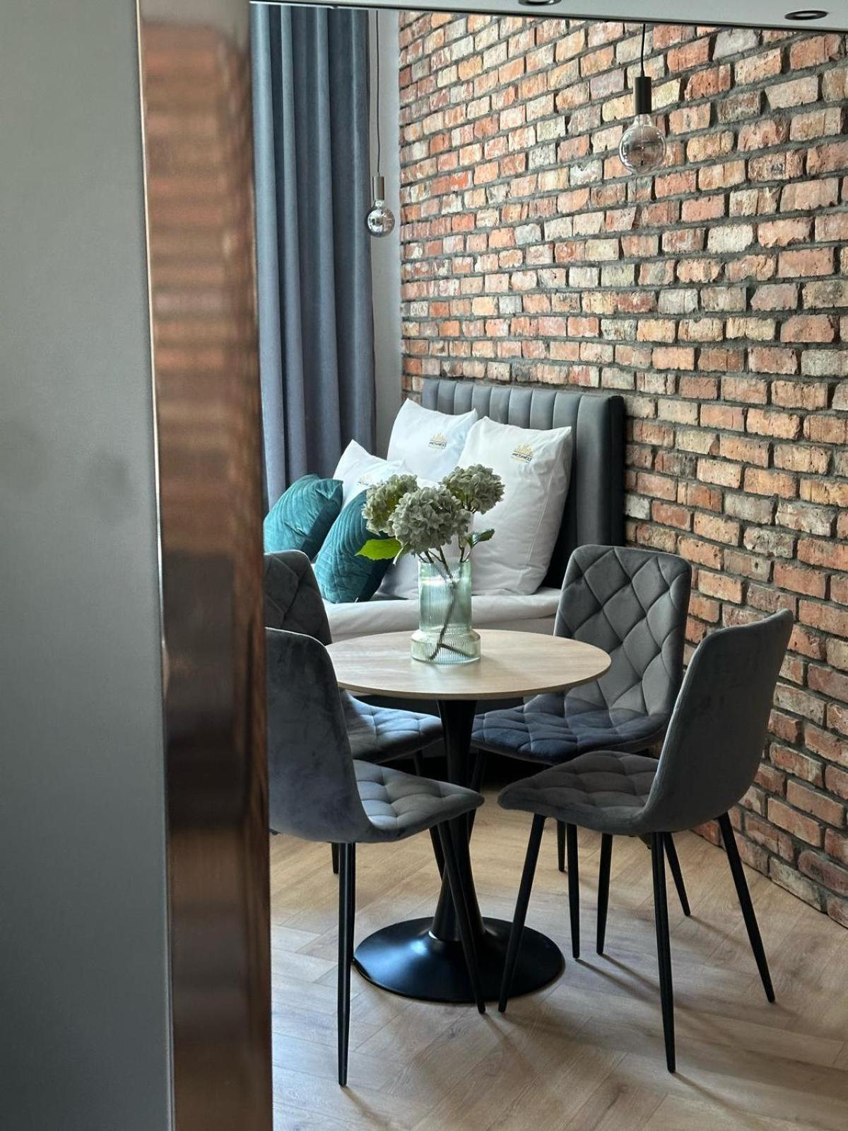 Old Town Charm & Chic By Downtown Apartament *