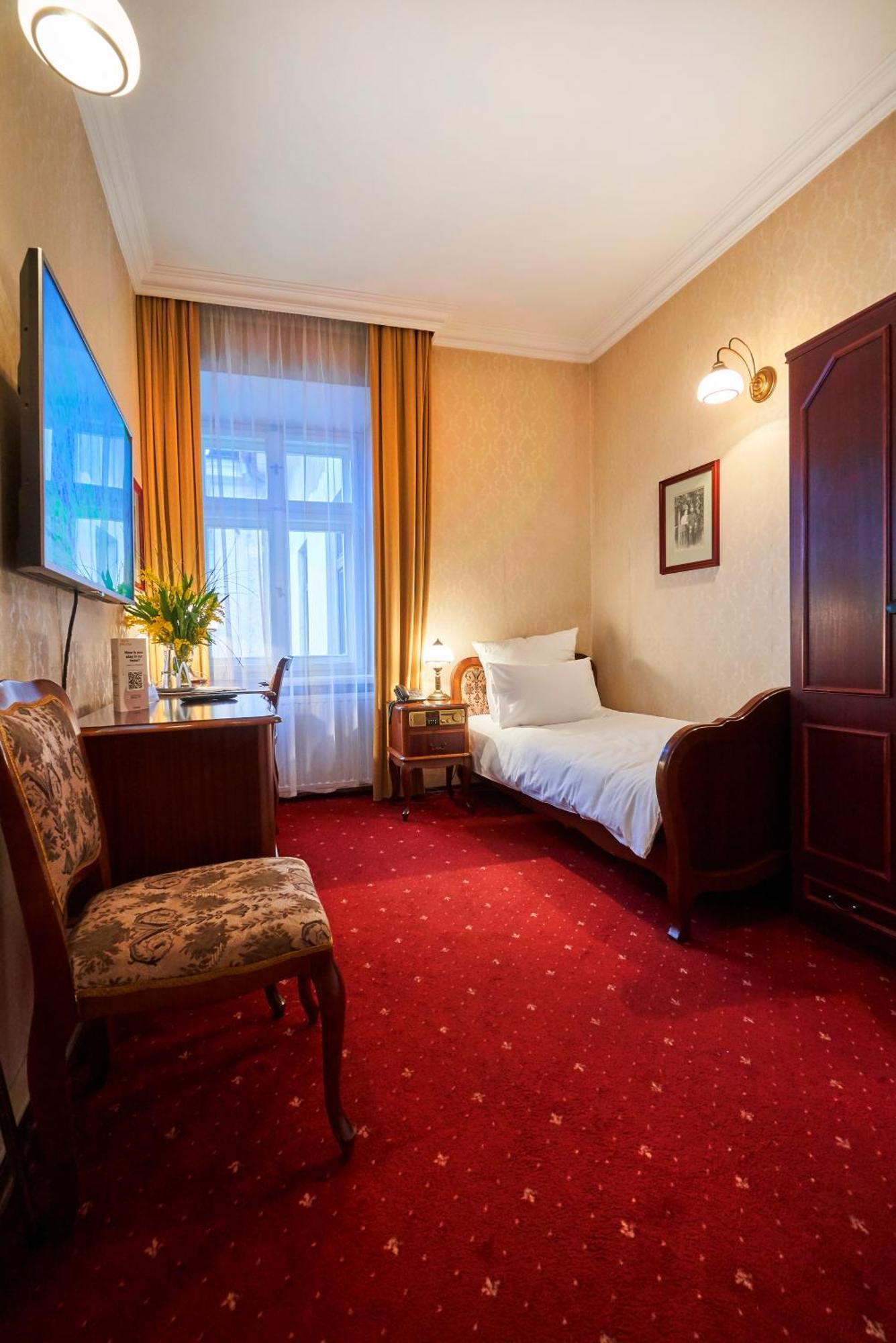 Hotel Pollera 3*