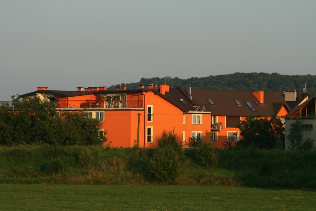 Daisy Superior Hotel 3*