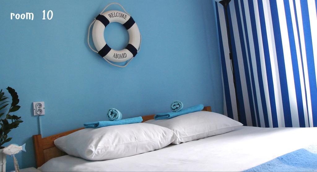 Hostel High Life