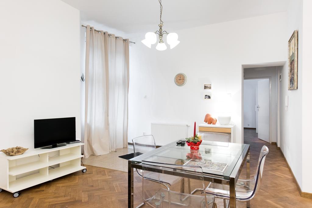 Golebia 3 Apartment *