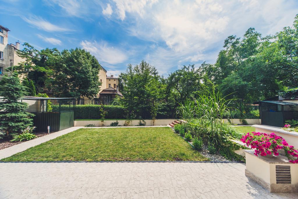 Aparthotel 4seasons﻿ Cracow 3*