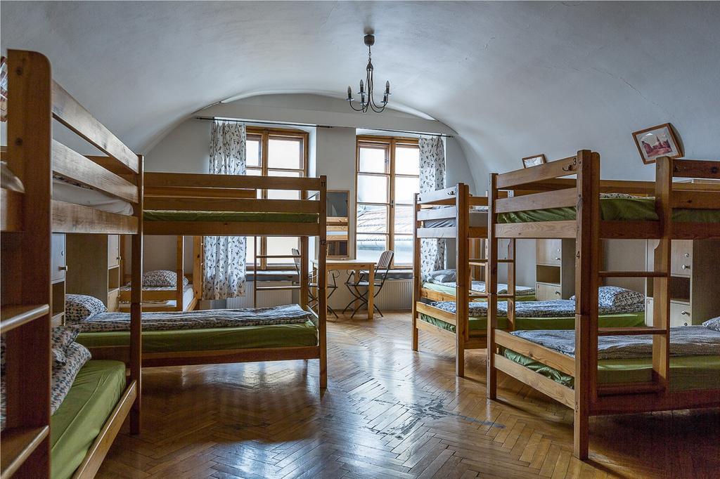 Cracow Hostel *