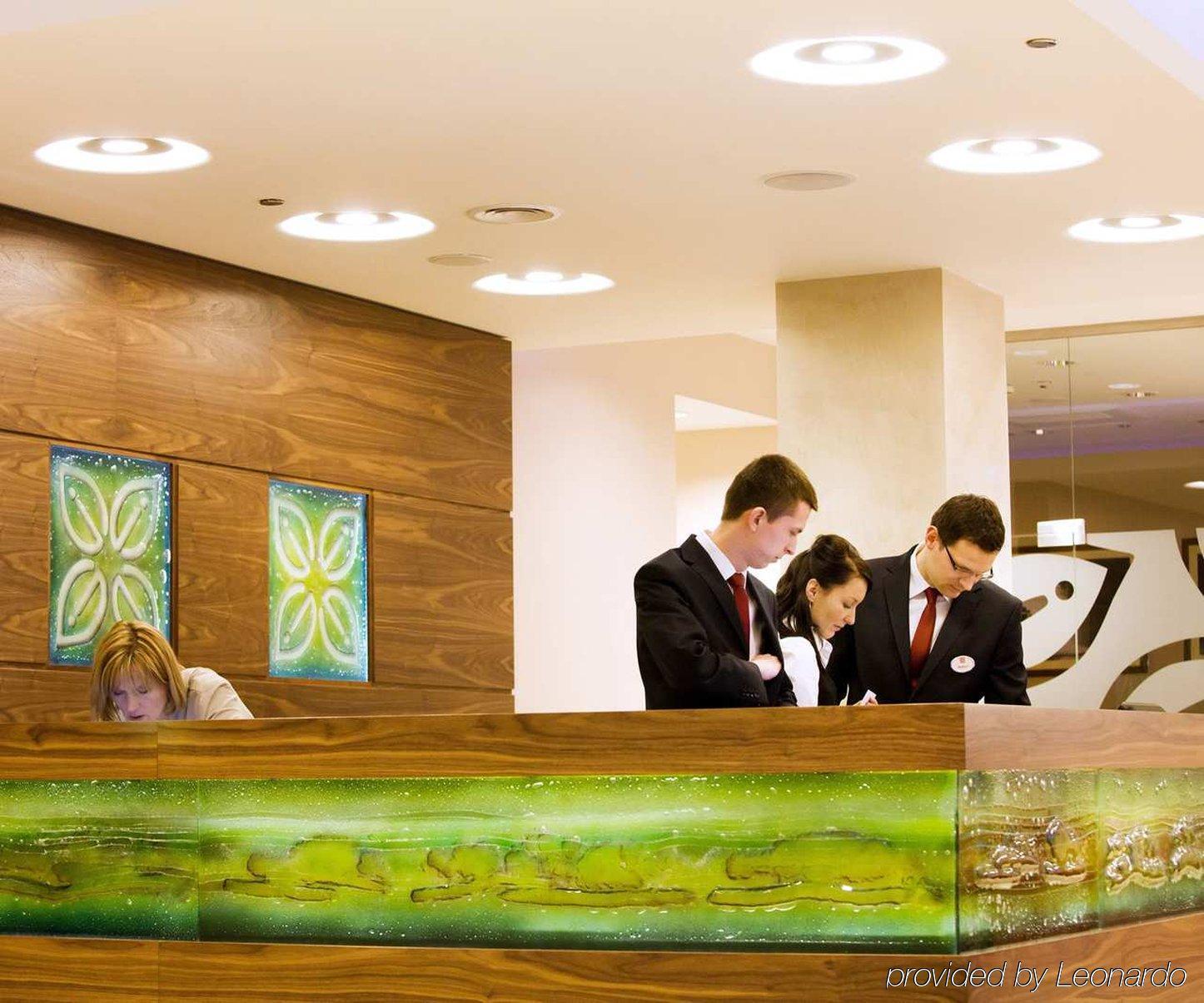 Hilton Garden