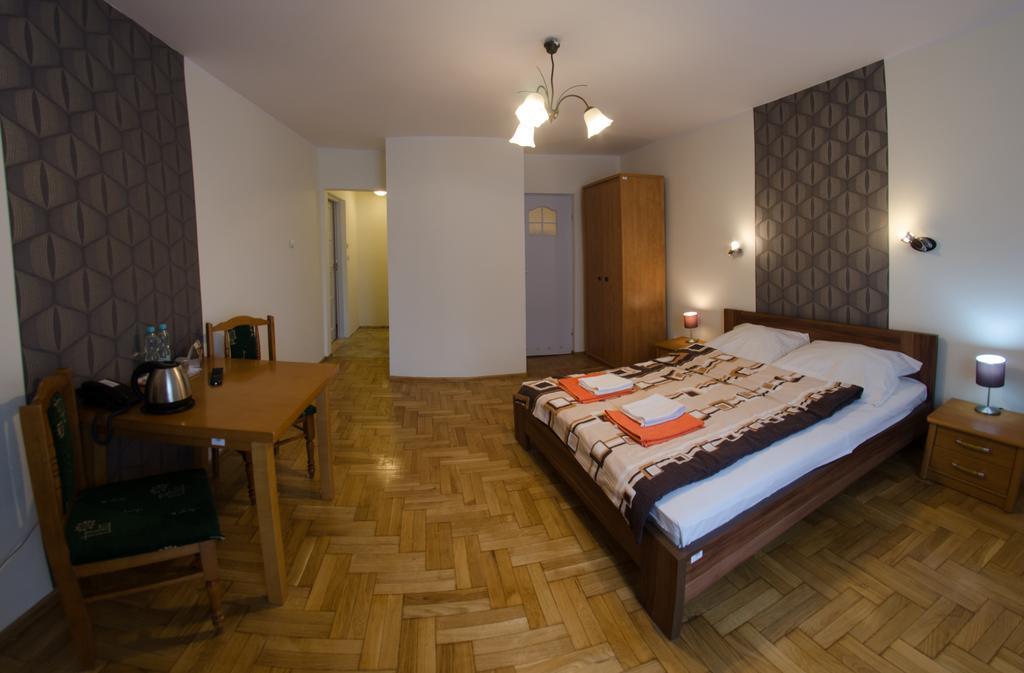 Hostel Brama Old *