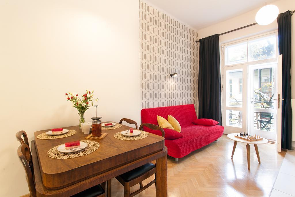 Honey Time Apartment *