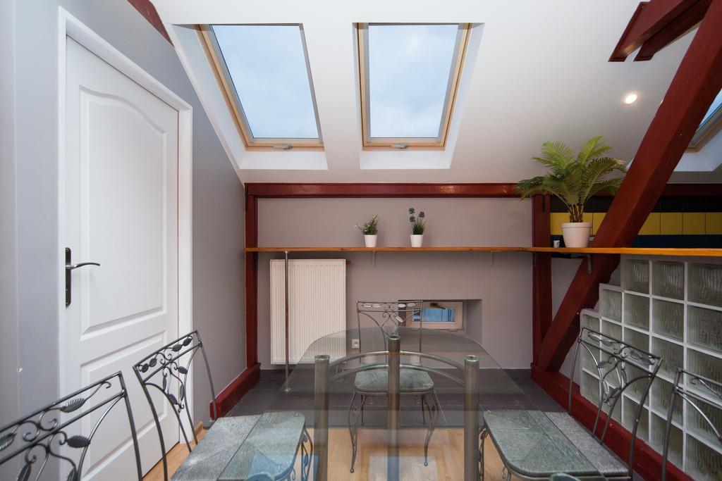 Penthouse With Piano & Old Town View Apartment *