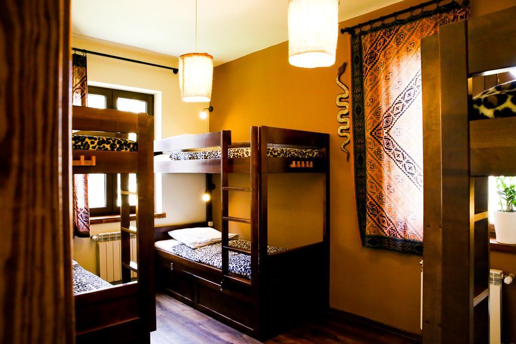 Mundo Hostel *