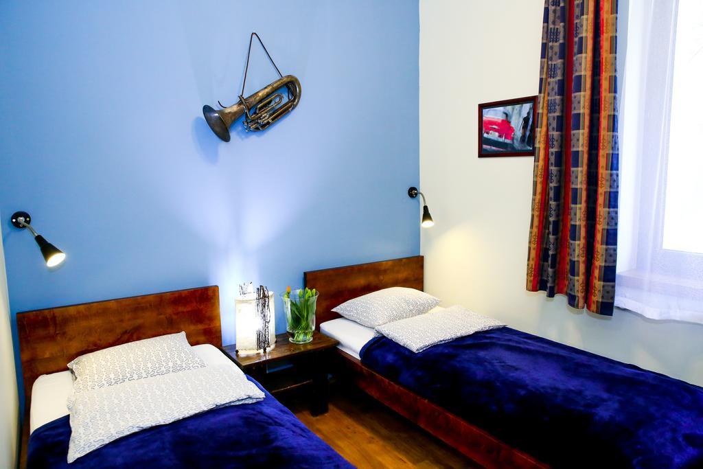 Mundo Hostel