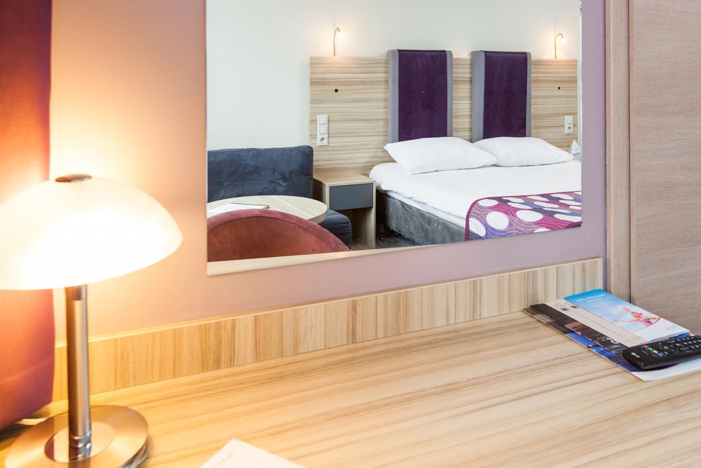 Galaxy 4* Krakow