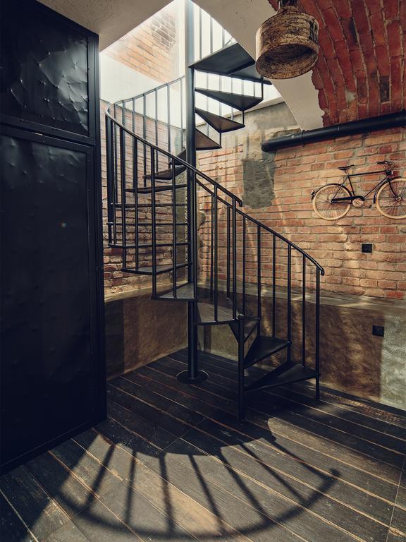 Habitat Apartment *