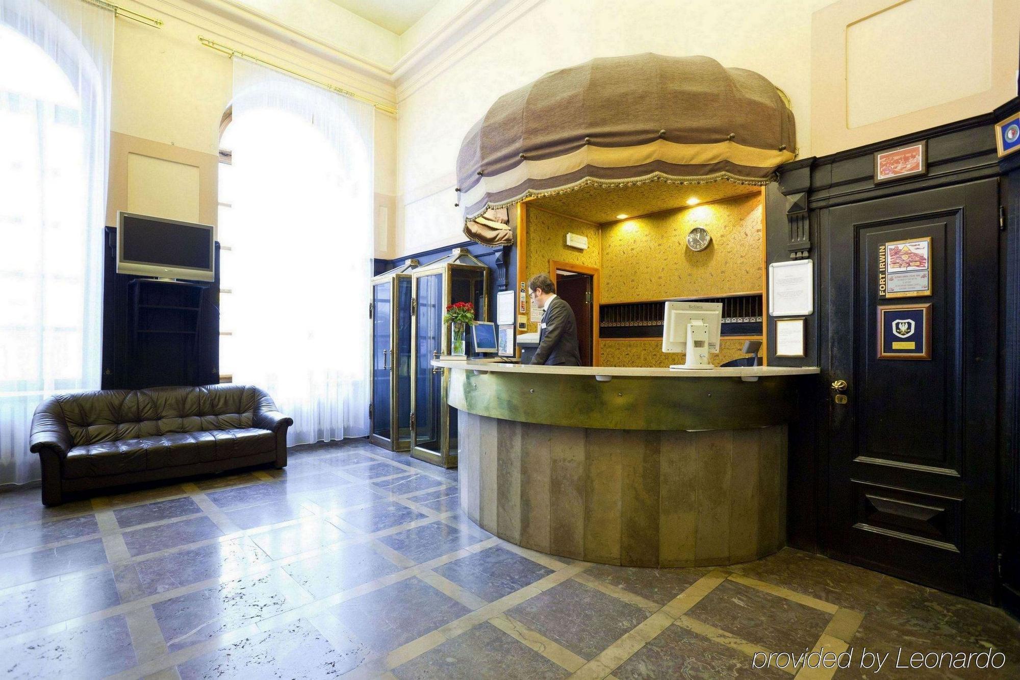 Hotel Royal