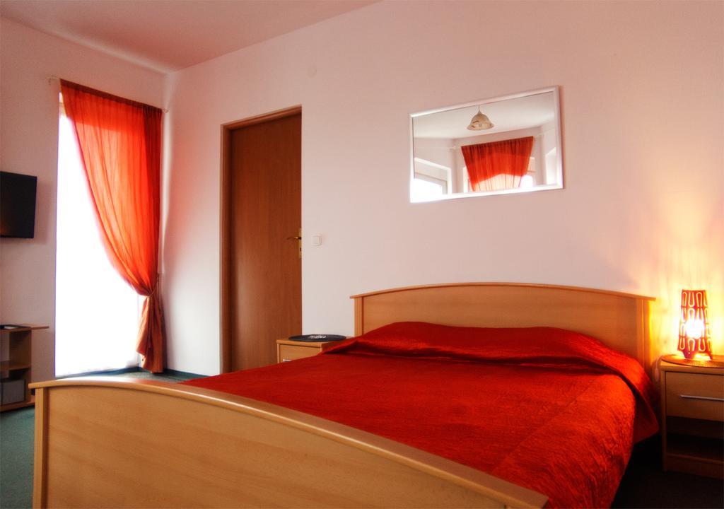 Lila Apartment