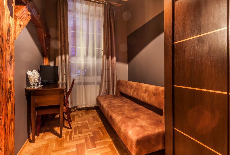 Oberża Aparthotel 3*
