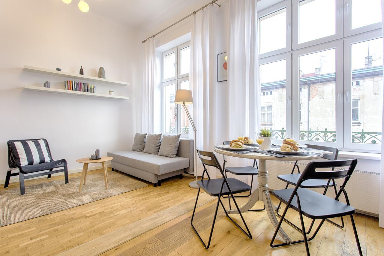 Tyzenhauz Economy