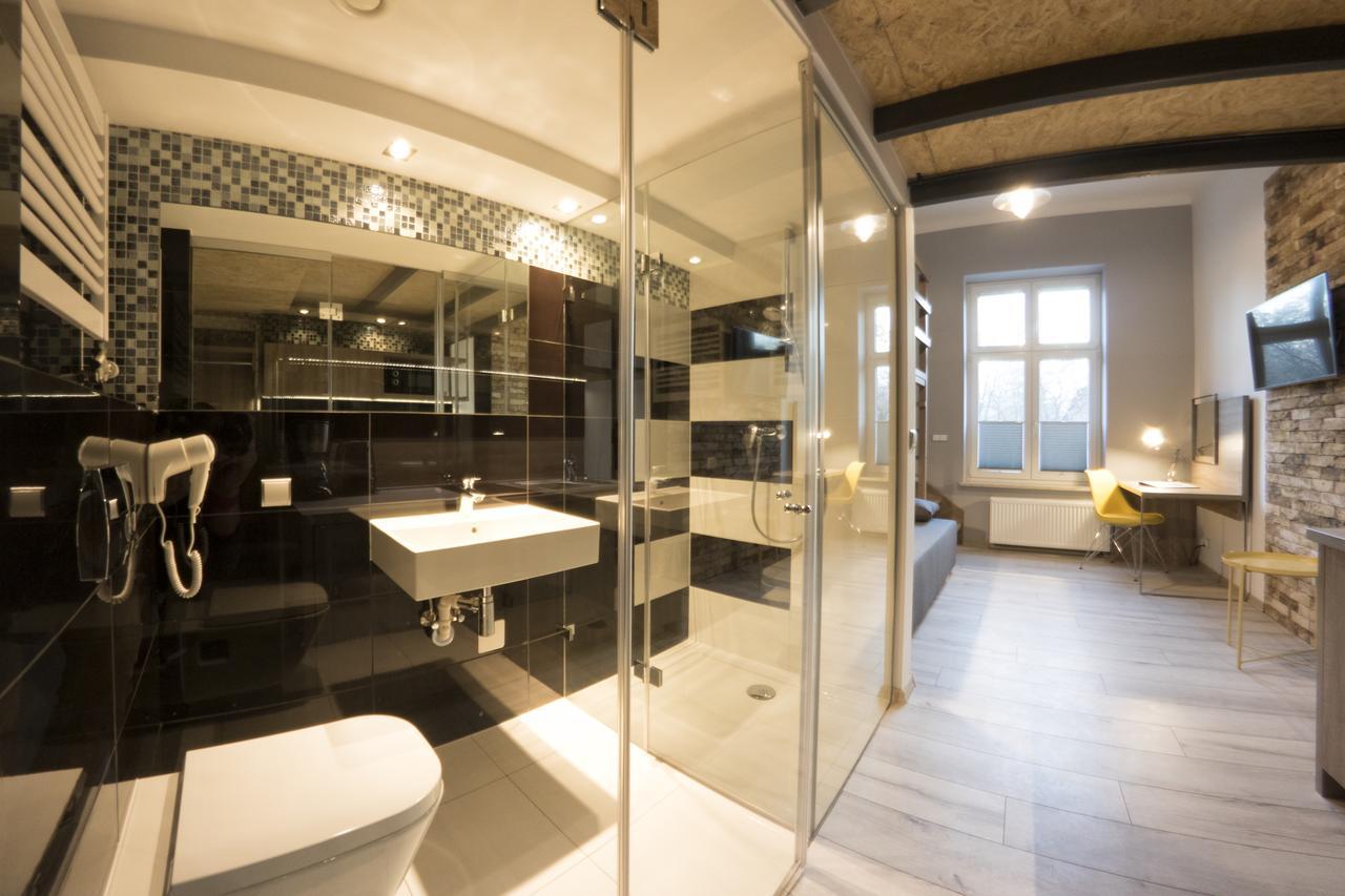 Yourplace M57 3*