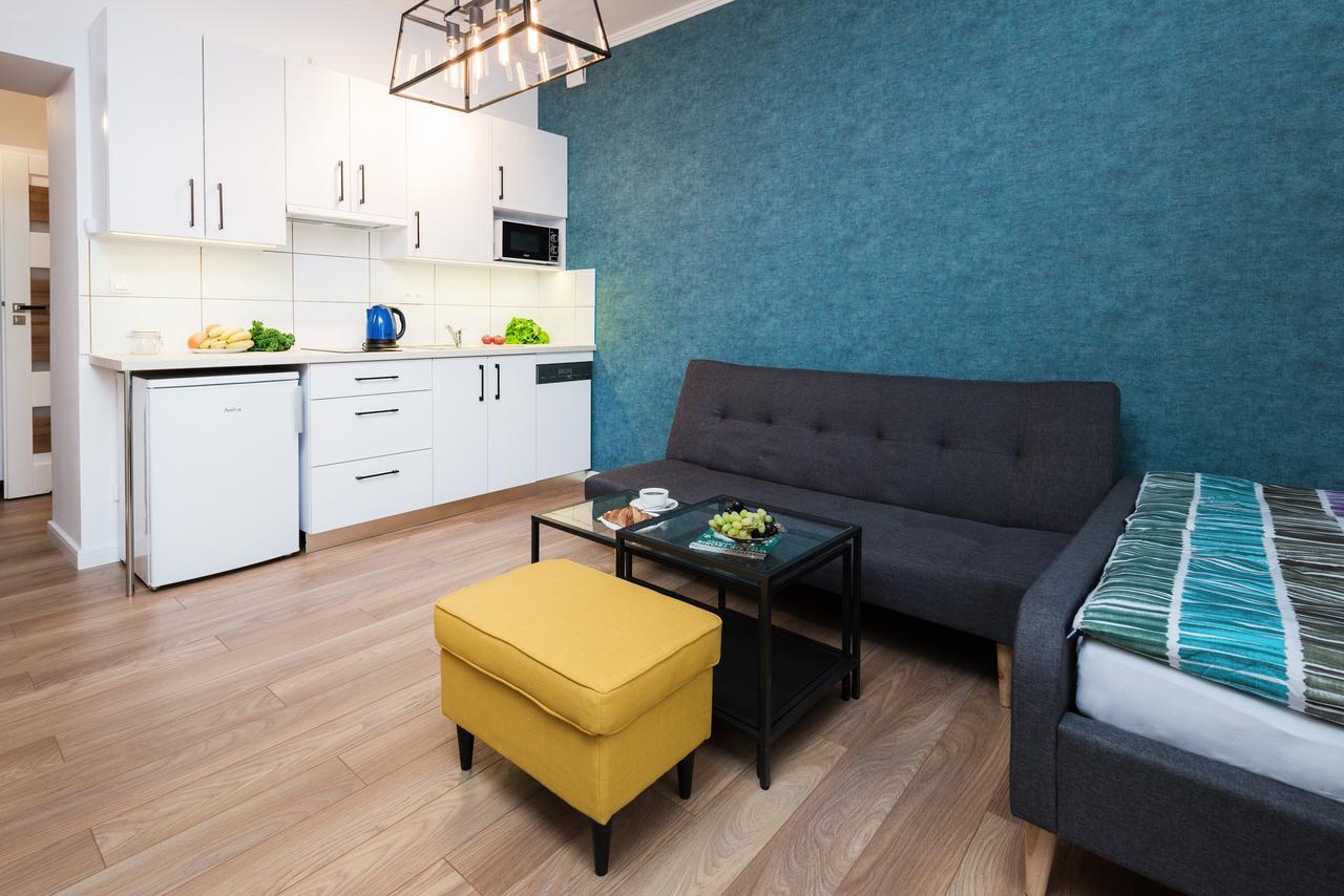 Hotel apartamentowy Cracow Rent - Spacious For 2-7 People In Quiet Area - Kolberga Street Nr 3 - 10 Min To Main Square By Foot Kraków
