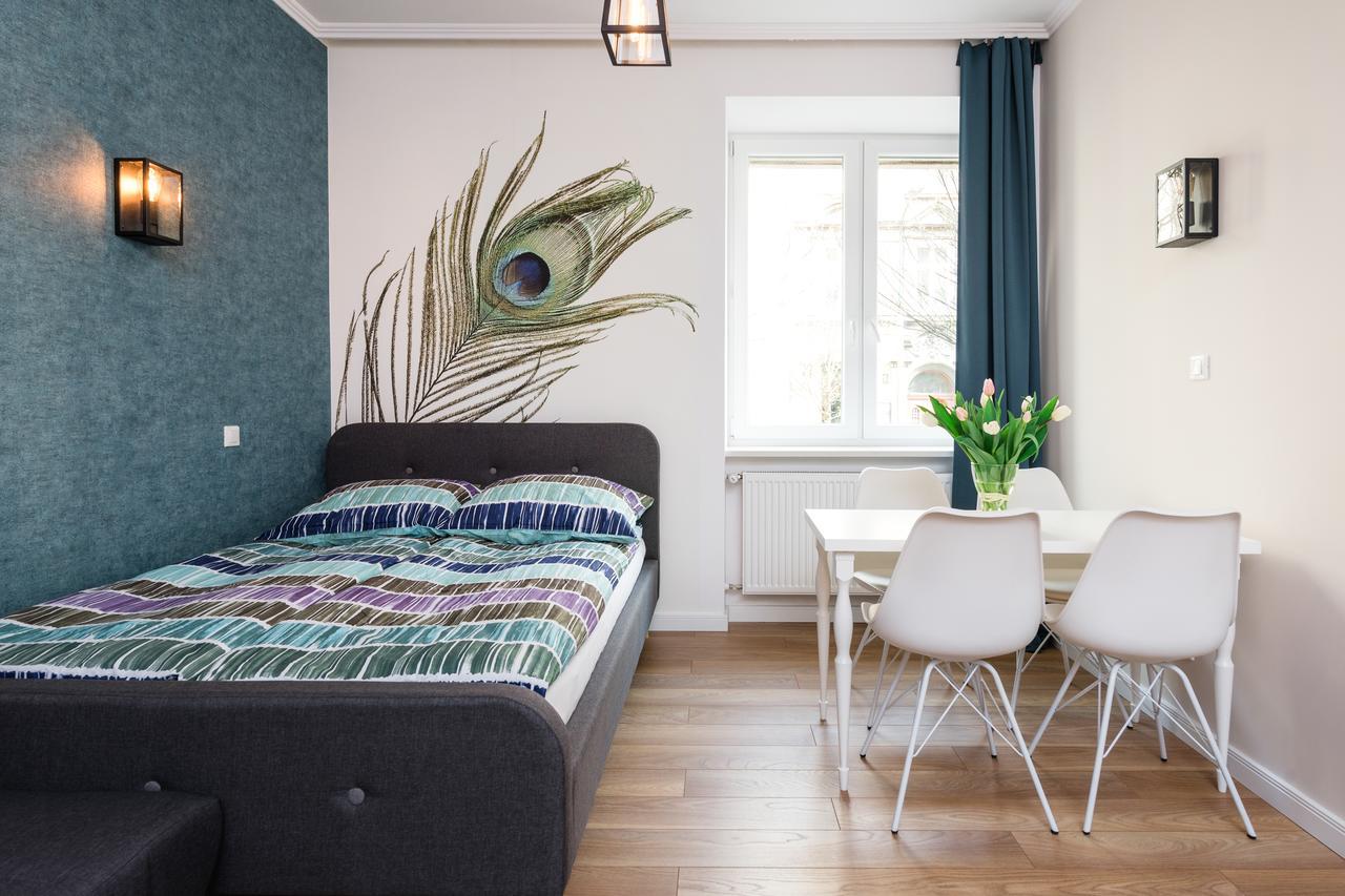 Cracow Rent - Spacious For 2-7 People In Quiet Area - Kolberga Street Nr 3 - 10 Min To Main Square By Foot Hotel apartamentowy Kraków