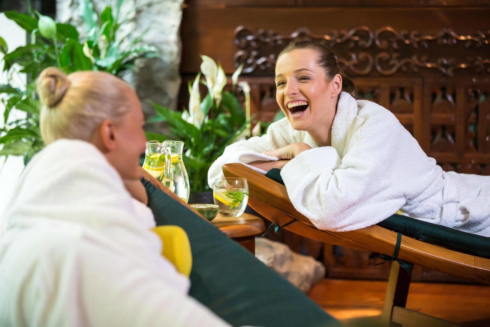Hotel Farmona Business & Spa 3*