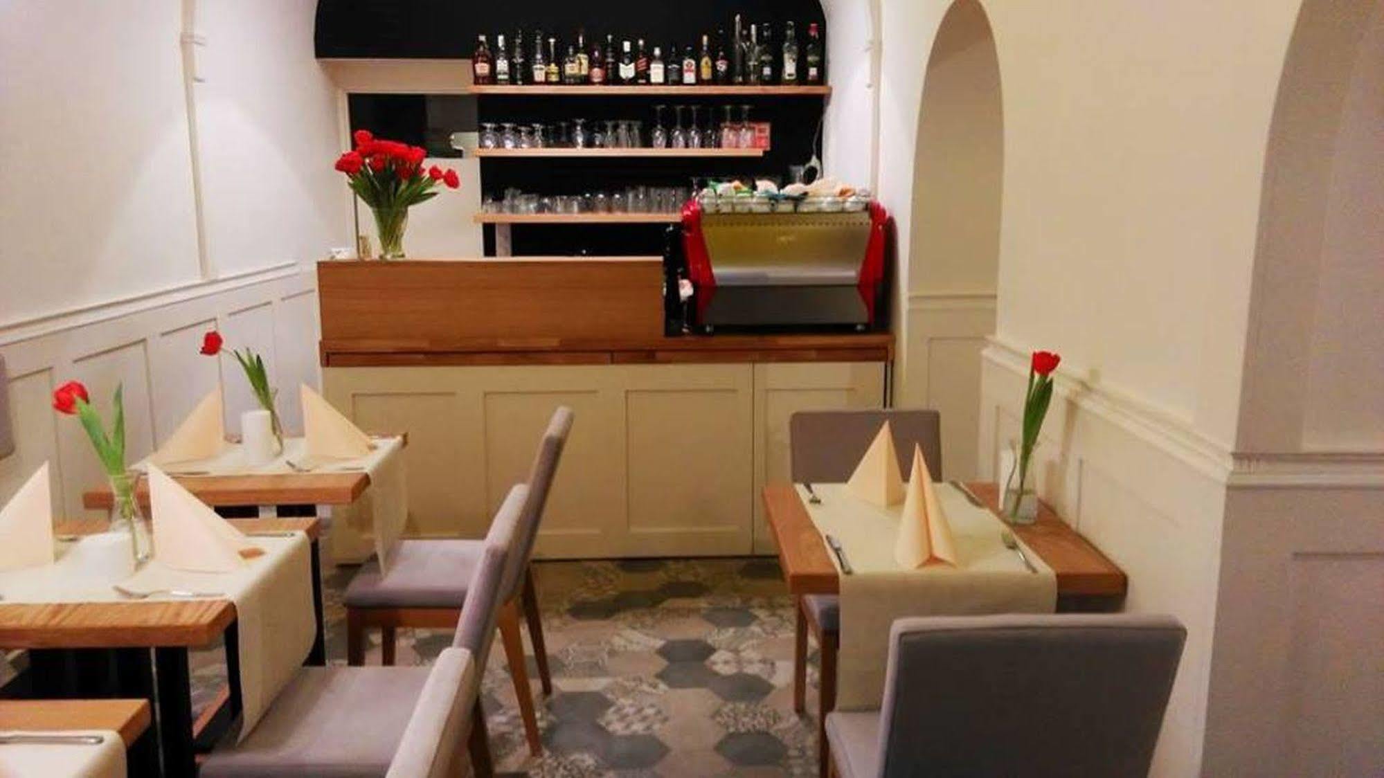 Hotel Mikolaj Krakow