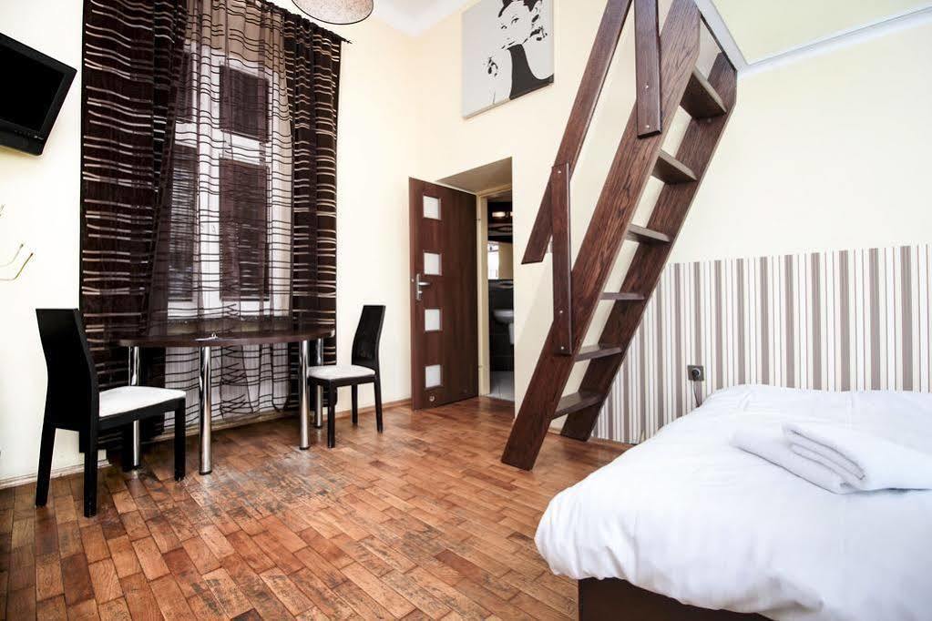 Aparthotel Kadetus Aparthotel 2*