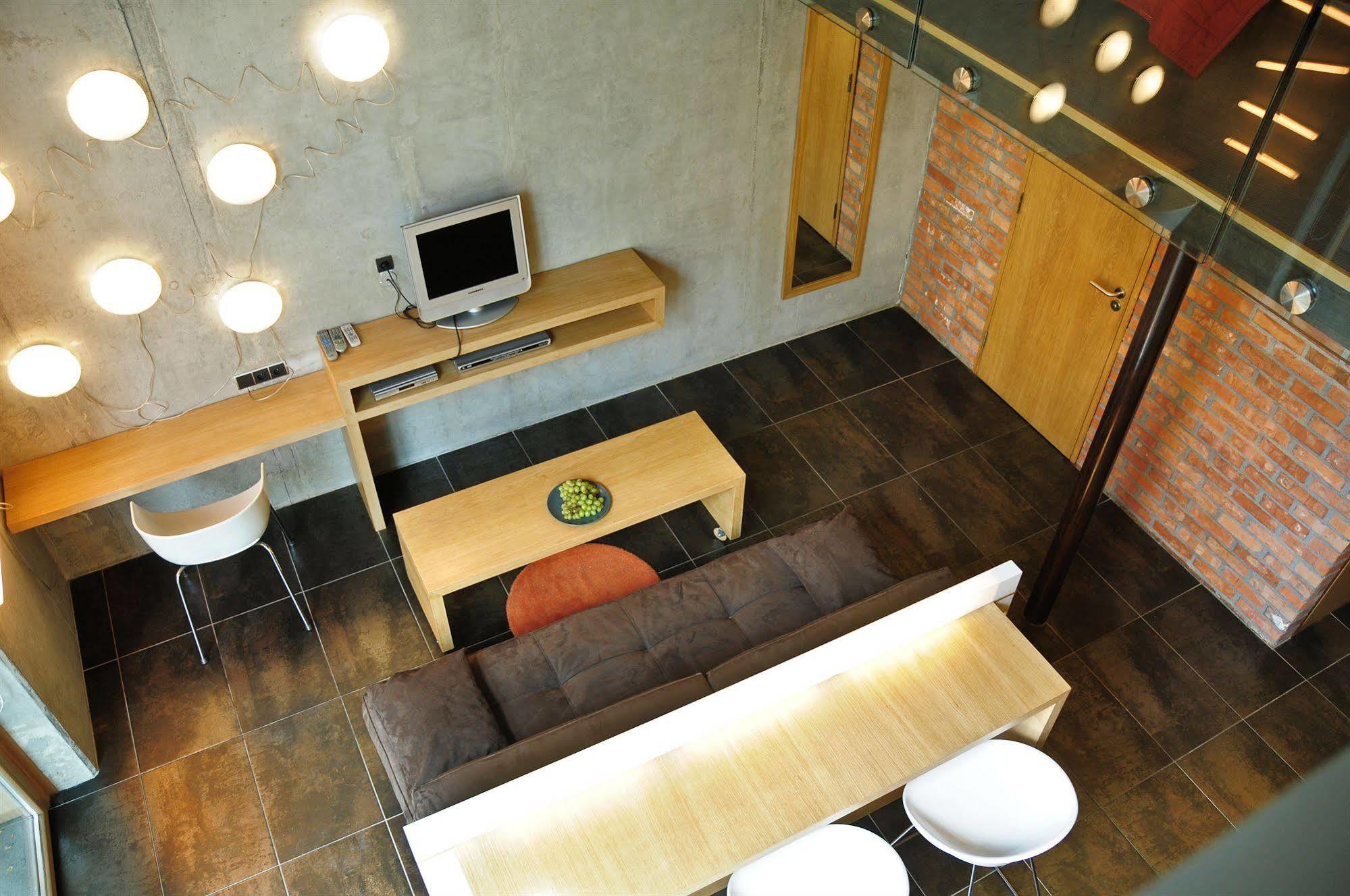 Angel Plaza Apartment