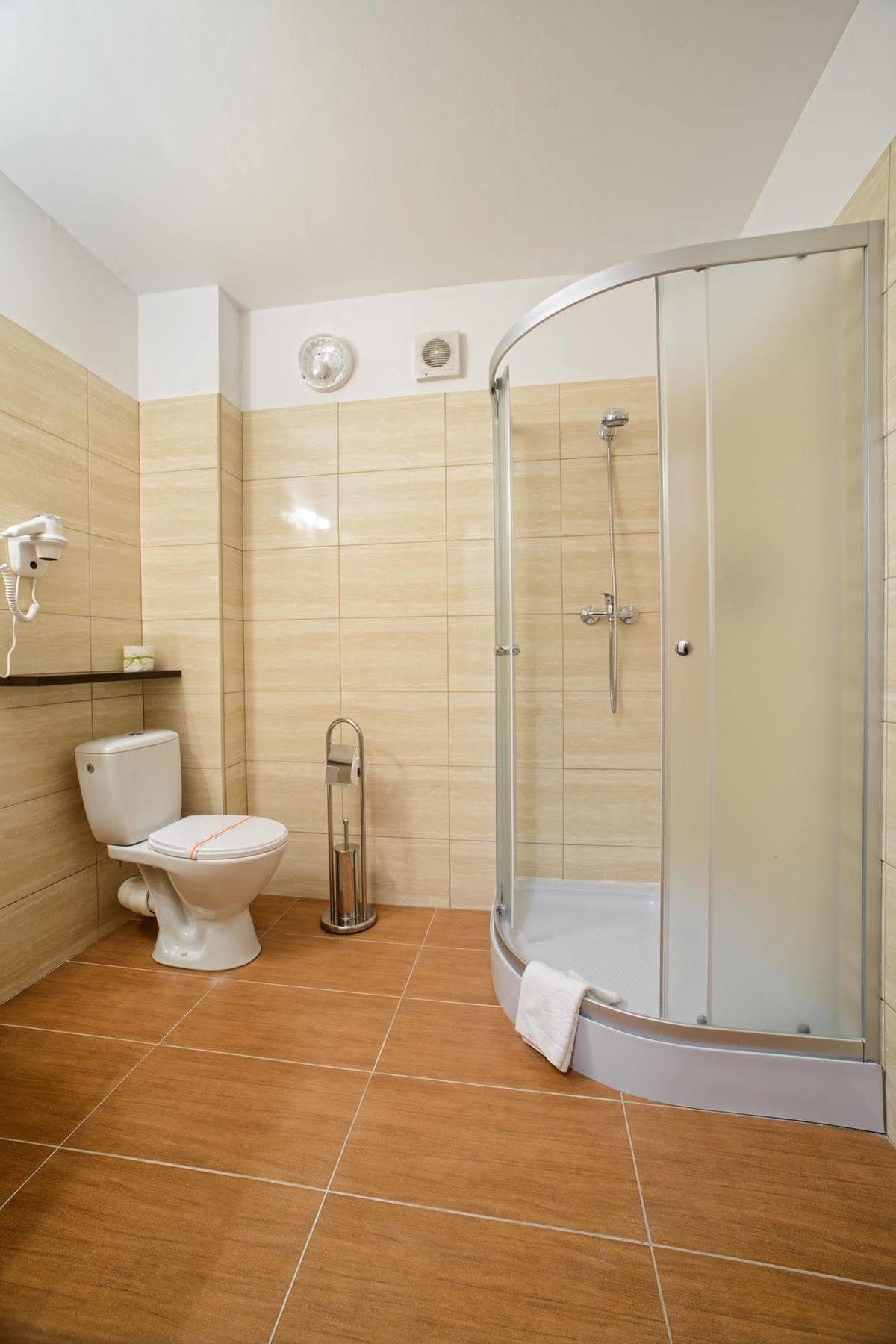 Travel Aparthotel 3*