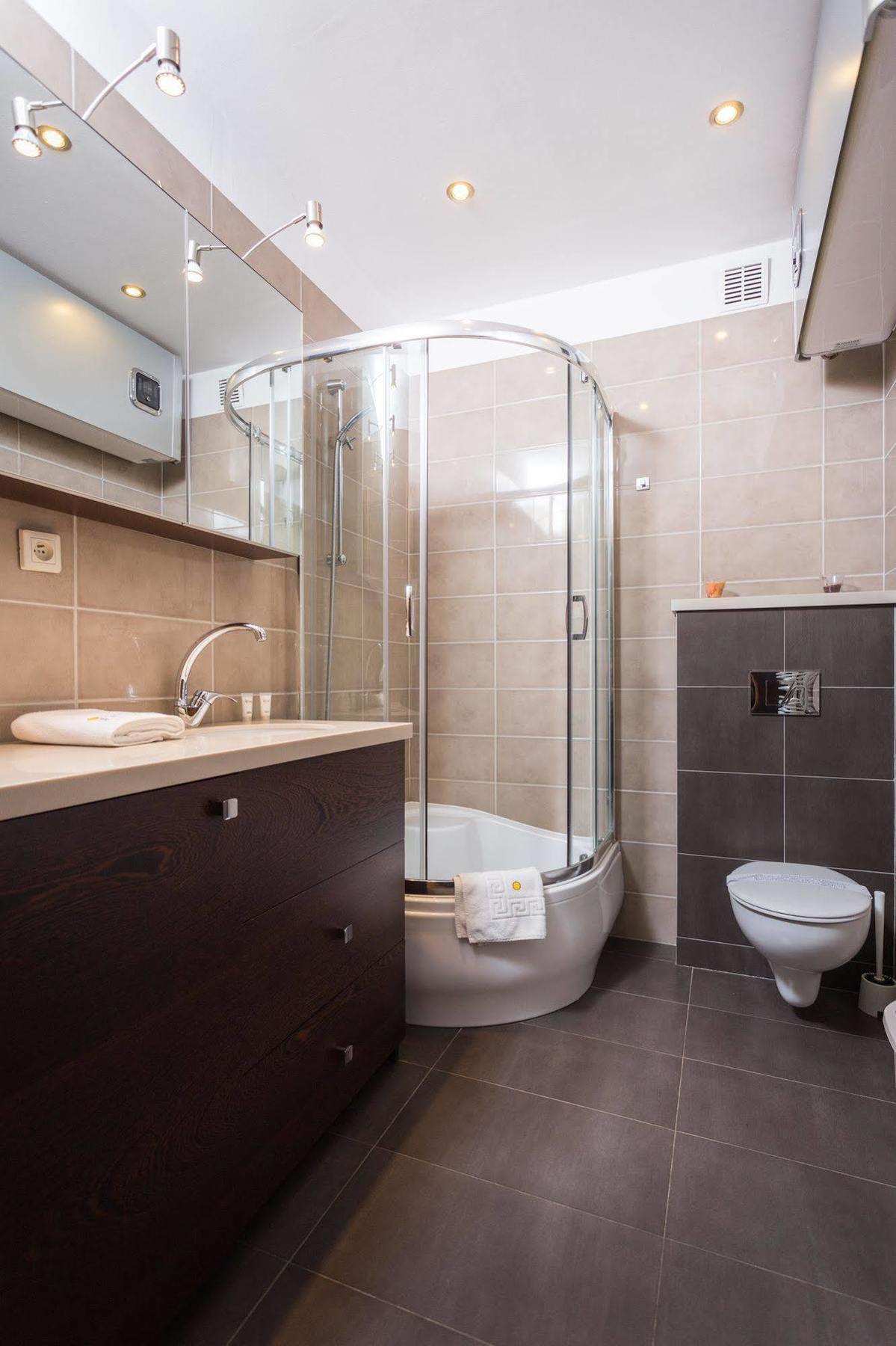 Inpoint Old Town Szeroka Apartment Krakow