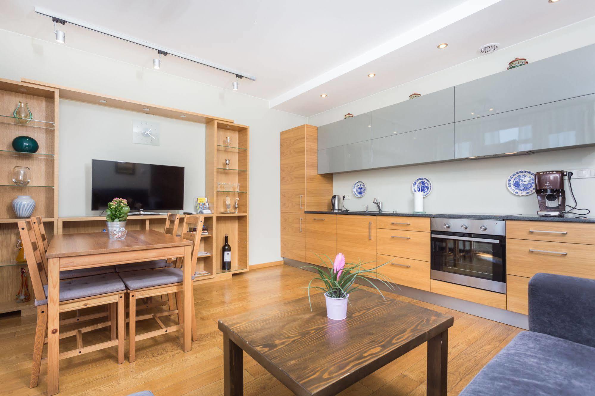 Inpoint Old Town Szeroka Apartment *
