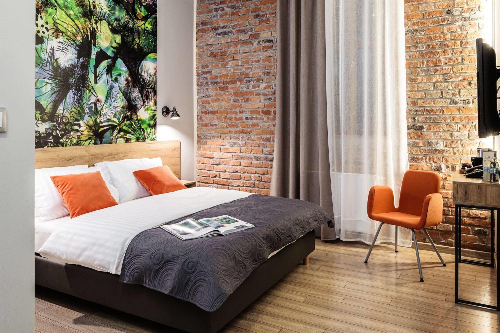Art & Garden Aparthotel 3*