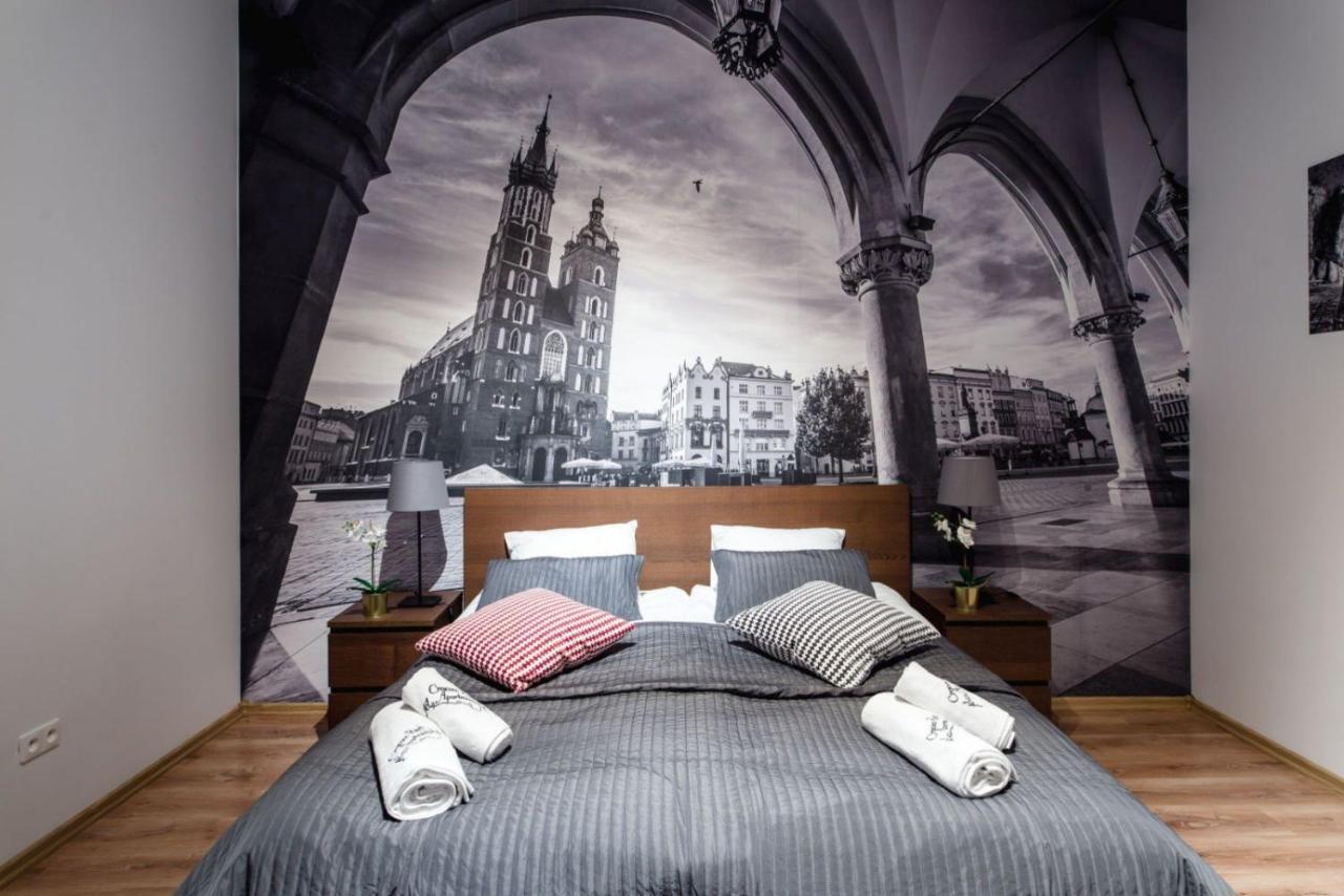 Hotel apartamentowy Cracow Rent - Spacious For 2-7 People In Quiet Area - Kolberga Street Nr 3 - 10 Min To Main Square By Foot Kraków