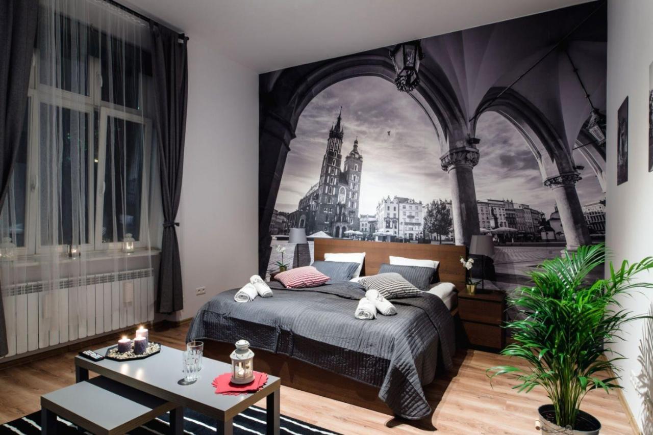 Cracow Rent - Spacious For 2-7 People In Quiet Area - Kolberga Street Nr 3 - 10 Min To Main Square By Foot Hotel apartamentowy *