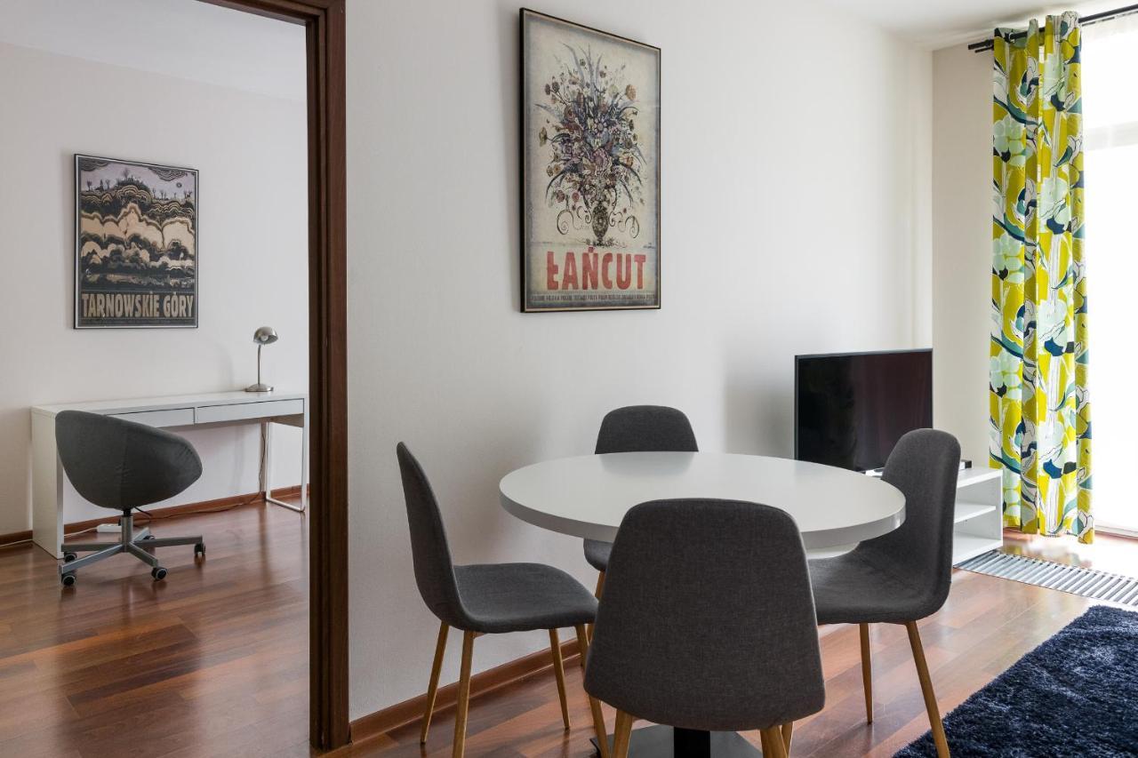 Yourplace Biskupia Old Town Apartment *