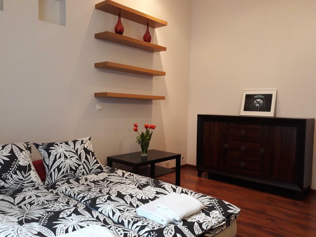 Happy Lubomirskiego Apartment