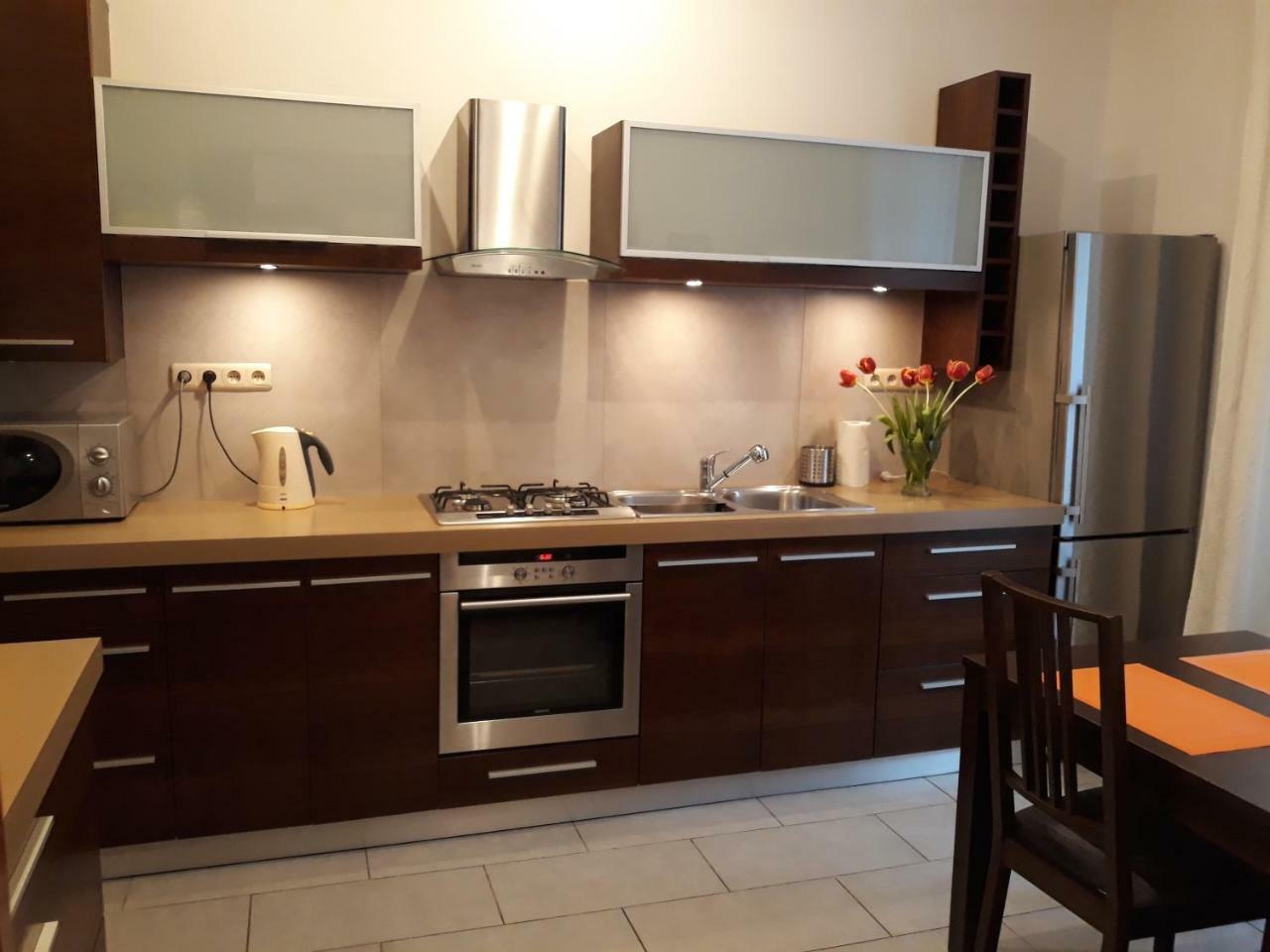 Happy Lubomirskiego Apartment *
