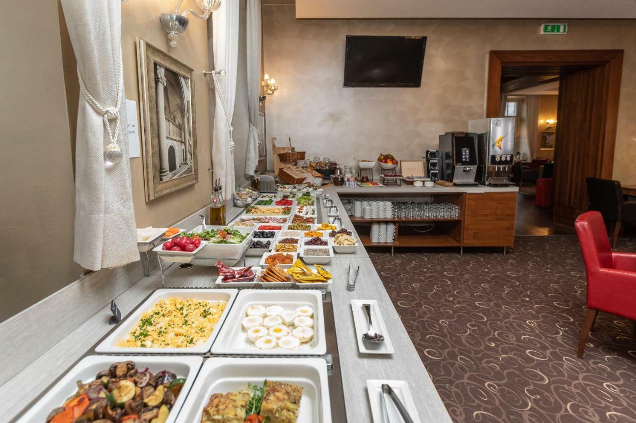 Royal Hotel 3*