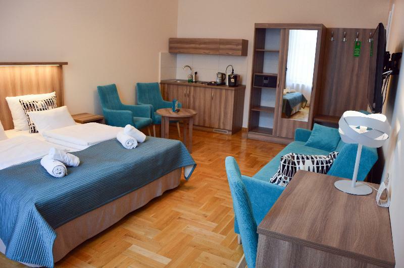 Aparthotel Kosmopolita 3*