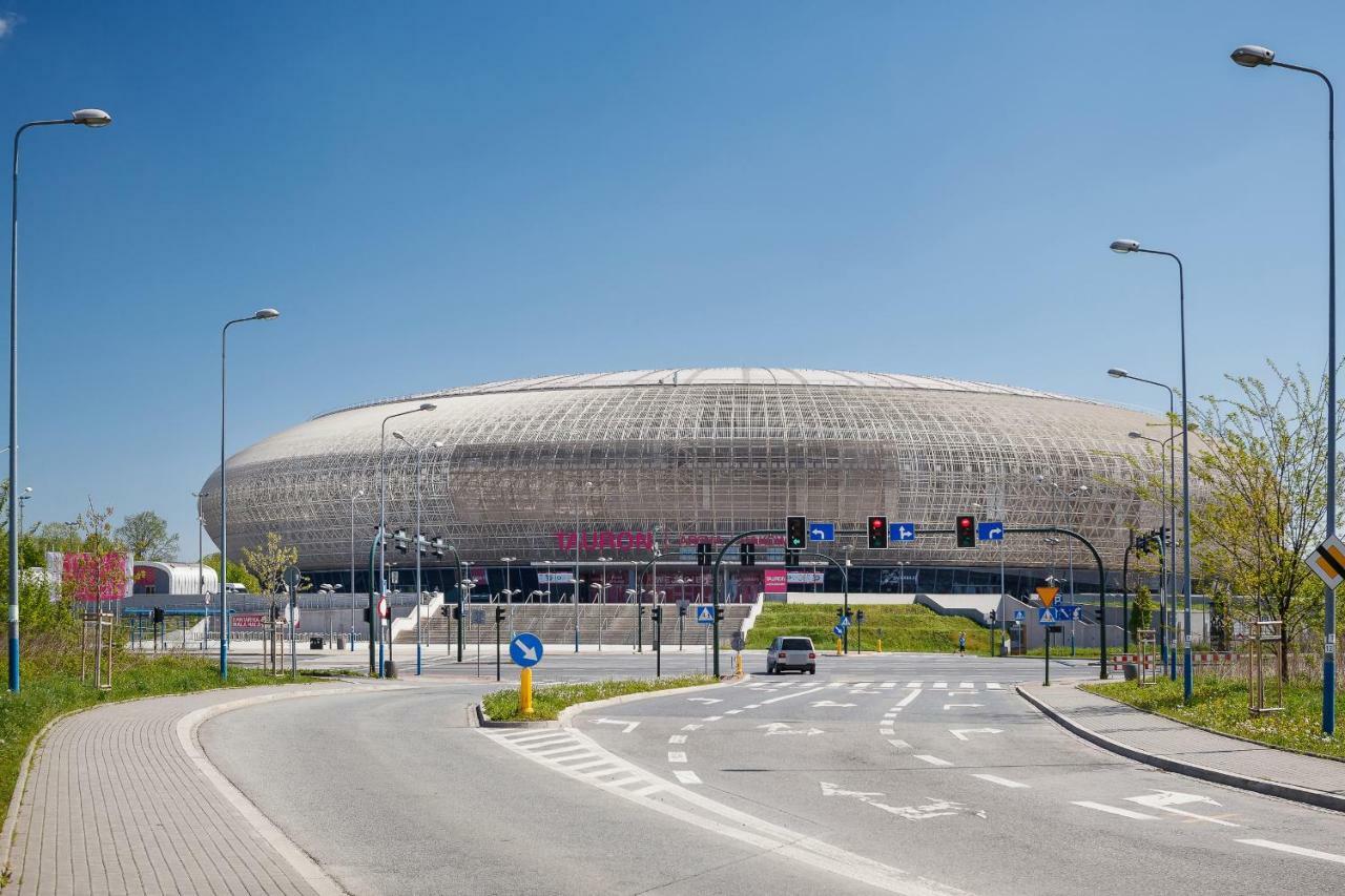 Tauron Arena Elegant Dabska By Renters Apartment