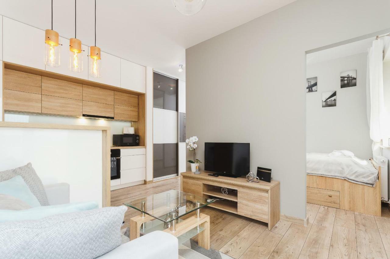 Apartment Tauron Arena Elegant Dabska By Renters