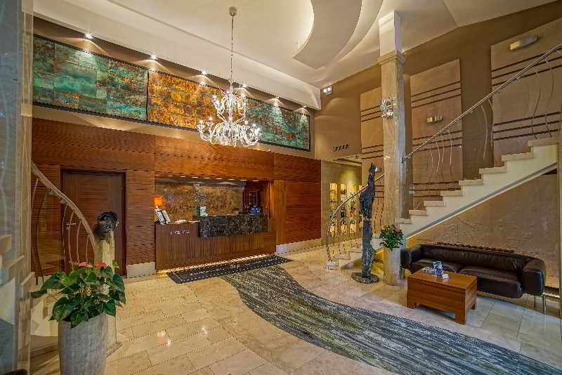 Hotel Farmona Business & Spa 3*