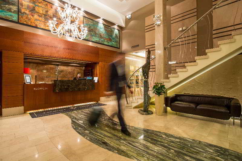 Farmona Business & Spa 3* Krakow