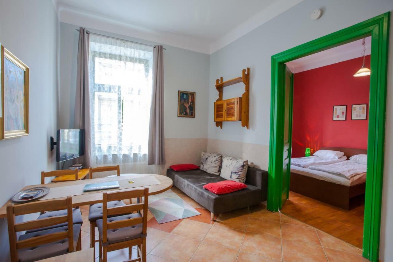 Galeria Aparthotel 3*