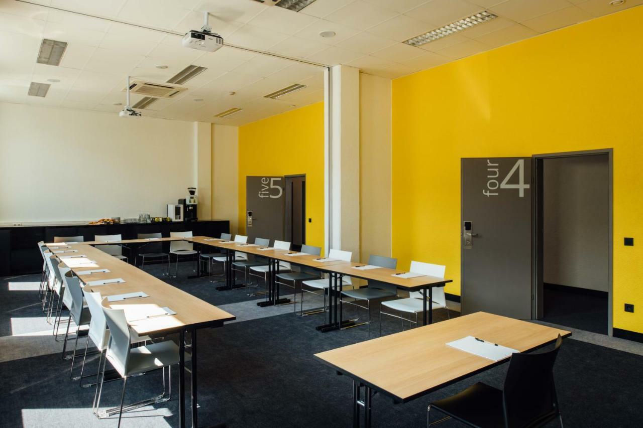 Vienna House Easy By Wyndham Cracow Hotel 3*