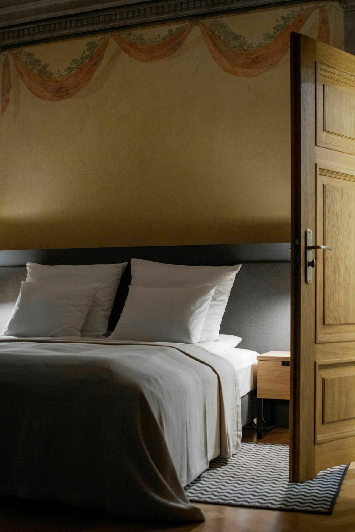Stradonia Serviced Aparthotel 4*